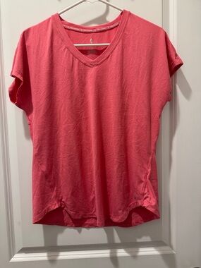 Free Country Womens Coral V-Neck Short Sleeve Tee